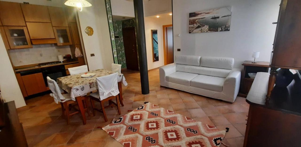 Sarika House Appartement Mestre Buitenkant foto